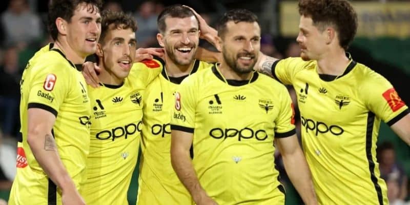 A League 15 A-League là gì?