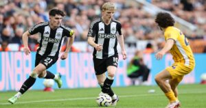 Đánh giá về đội hình xuất trận giữa 2 CLB