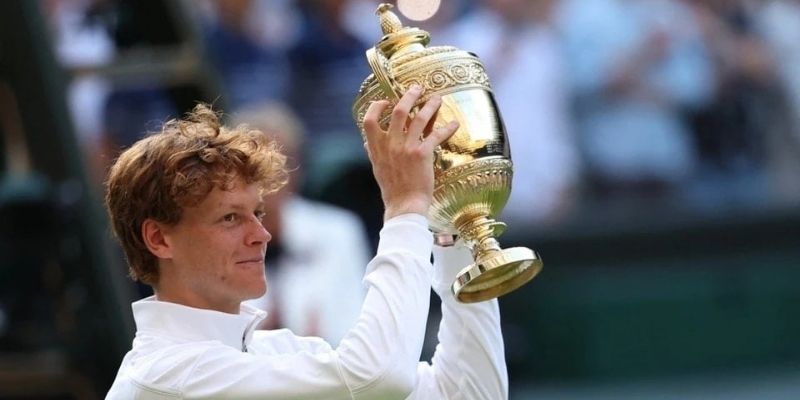 Tin Hình Ảnh Thể Thao – Khoảnh Khắc, Cảm Xúc Và Câu Chuyện Sau Ống Kính 5 Jannik Sinner đăng quang Wimbledon 2025 – Lịch sử cho nước Ý